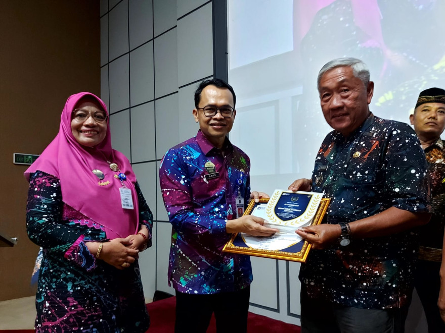 Album : KIP Awards Sigentong Juara 1